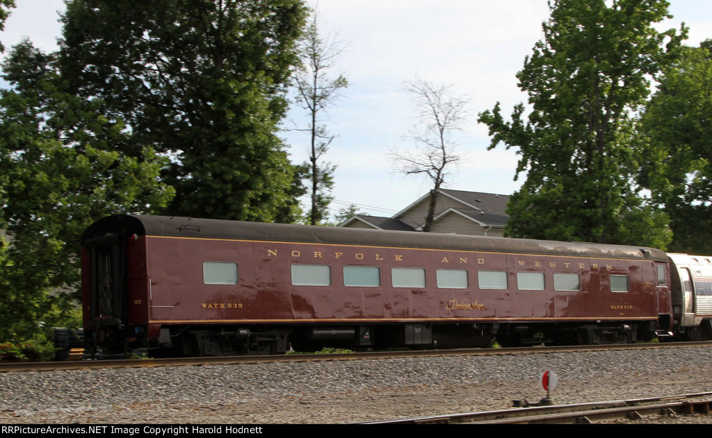 WATX 539 brings up the rear of Amtrak train 80